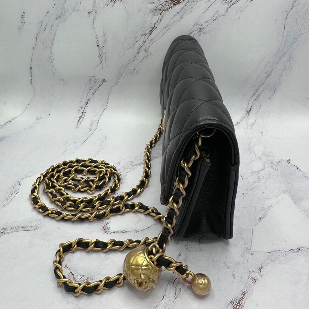 ❌❌ SOLD Chanel 23C Black Pearl Crush Gold Chain Adjustable Crossbody Handbag Bag - Picture 10 of 16